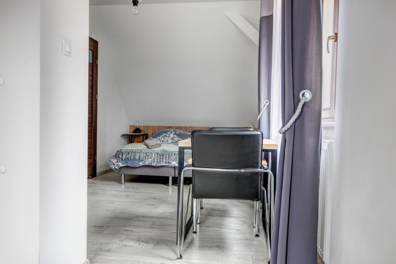 Willa Pod Zegarem - W Cenie Parking, Szybkie Wifi, Duzy Ogrod, Wiata Grilowa! Krynica-Zdrój Extérieur photo